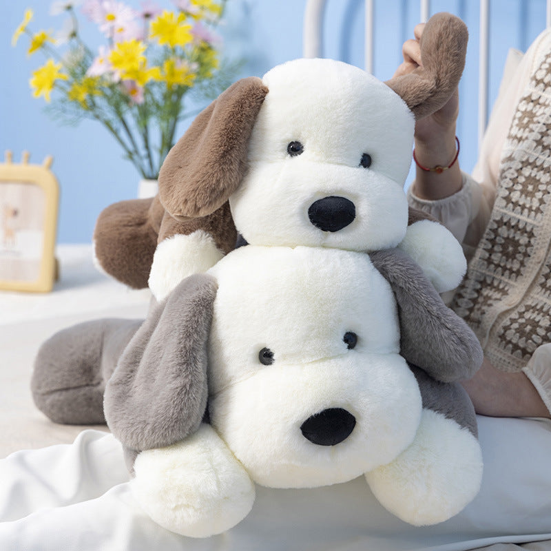Peluche chien tendrement marron