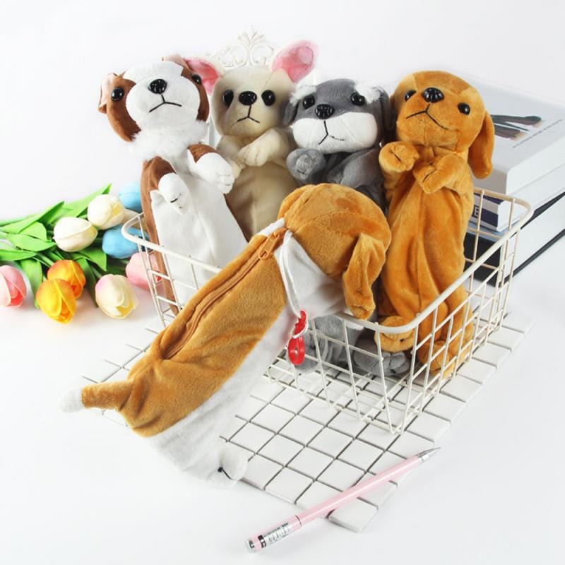 Le chien saucisse - trousse en peluche préféré