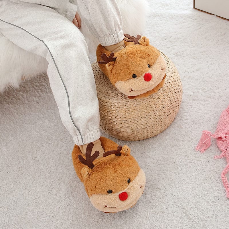 Le petit renne douillet - chausson en peluche