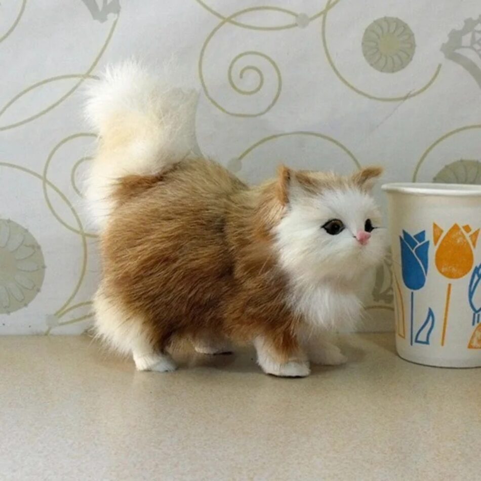 Peluche chat douce longs poils cocooning enfant