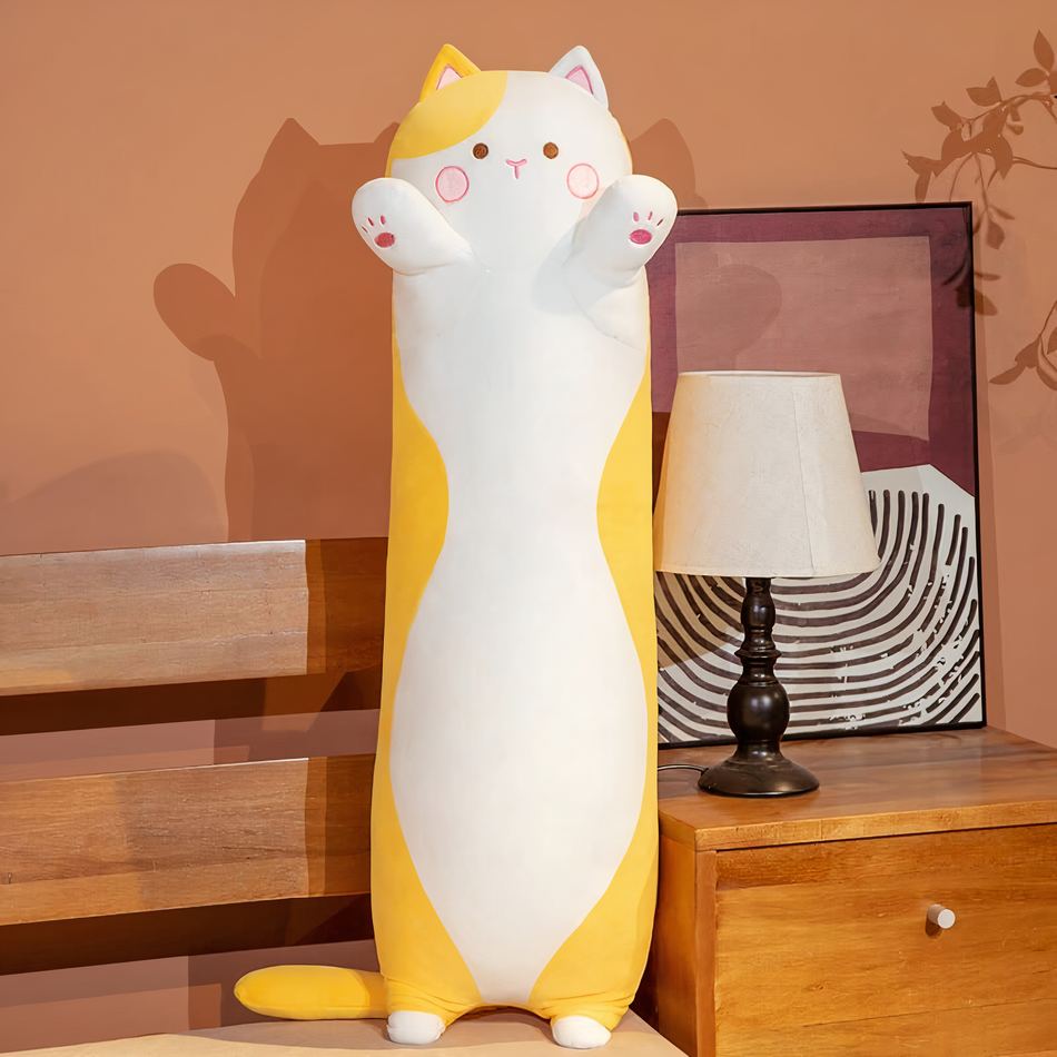 Peluche chat long doux câlin pour des moments réconfortants et chaleureux