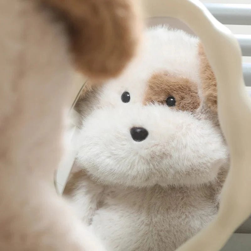 Peluche chien beige et marron en fourrure douce