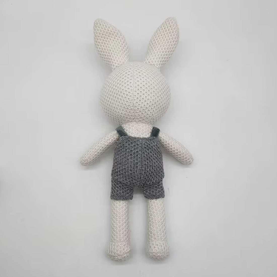 Peluche Crochet Lapin Doux pour Enfant Câlin et Tendre