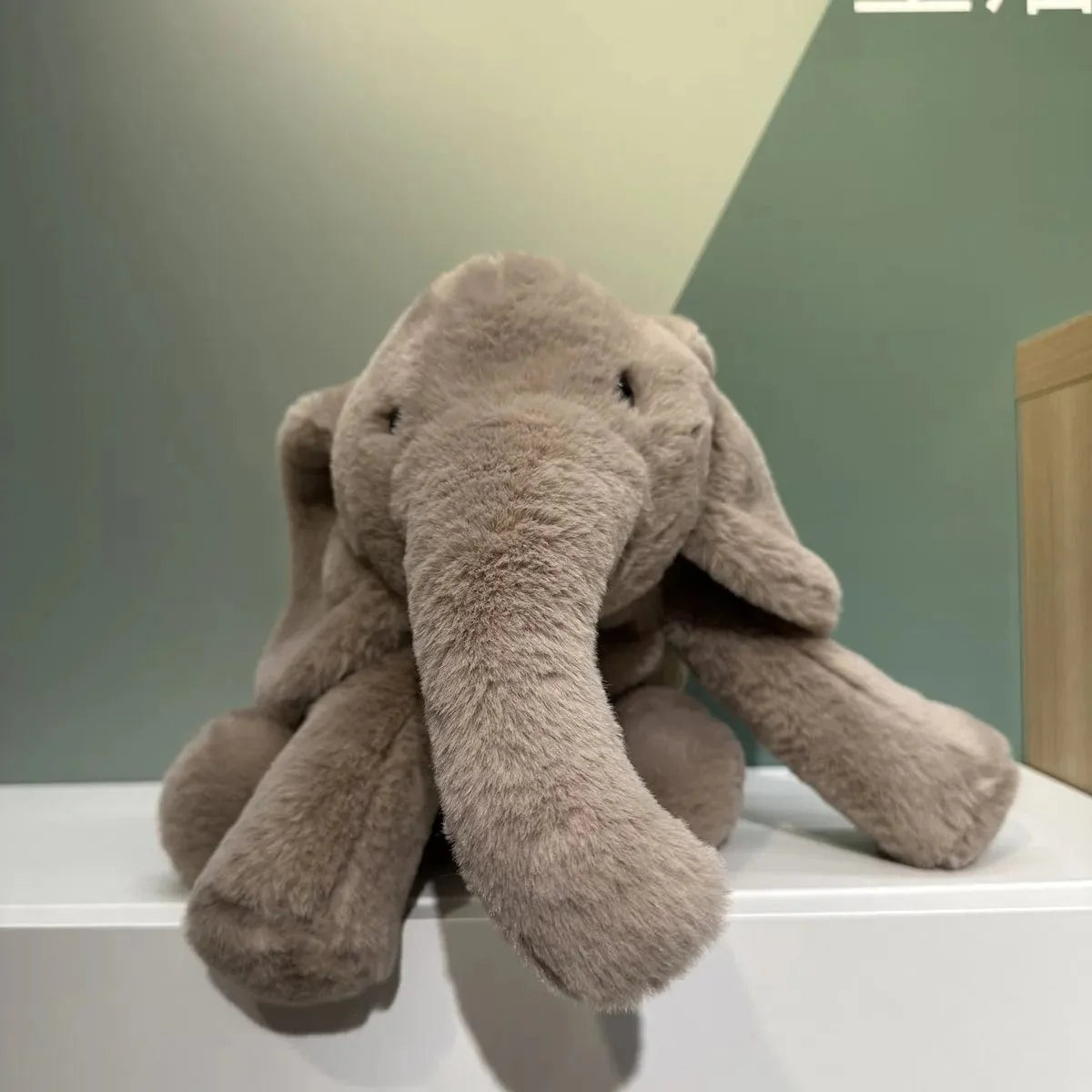 Peluche éléphant gris Koaly tout doux