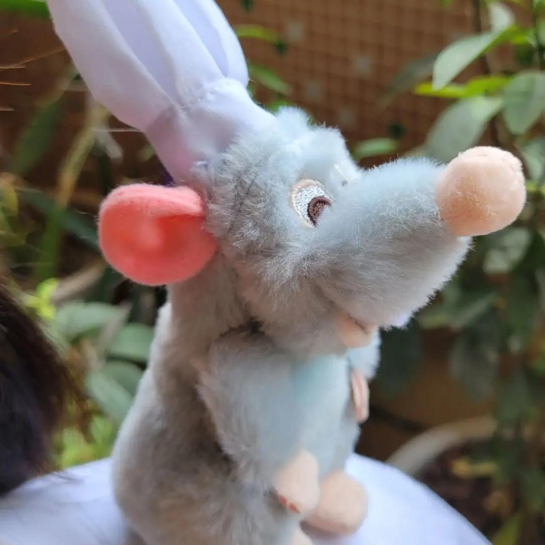 Peluche Rémy le rat gourmet aimantée Disney Pixar