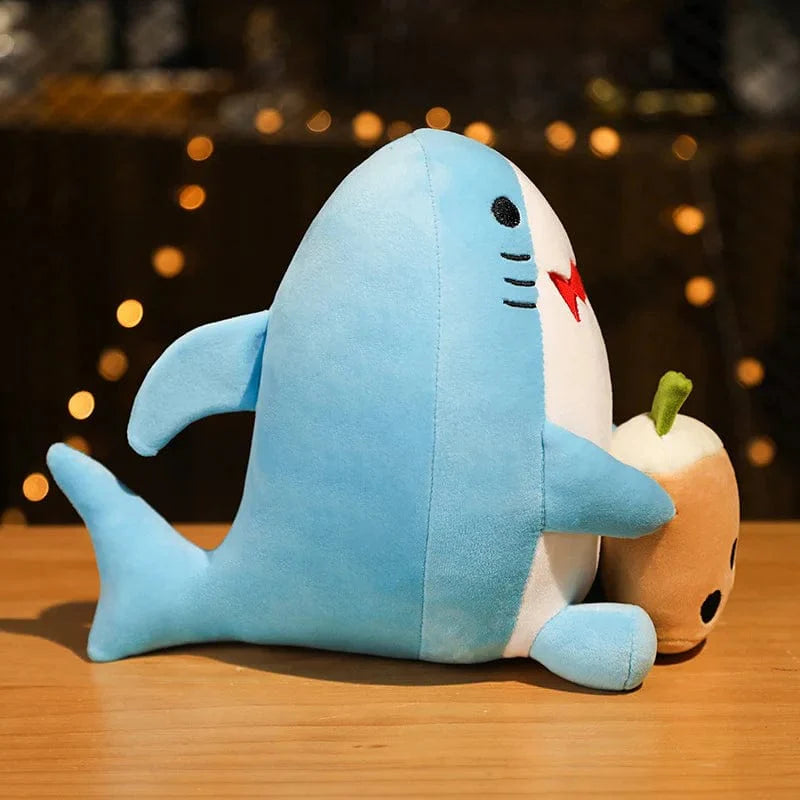 Peluche Squishmallow Requin sirotant un Bubble Tea