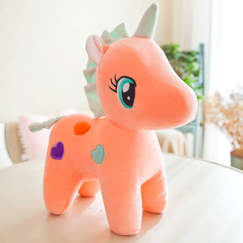 Peluche Licorne Arc-en-Ciel avec des Cœurs