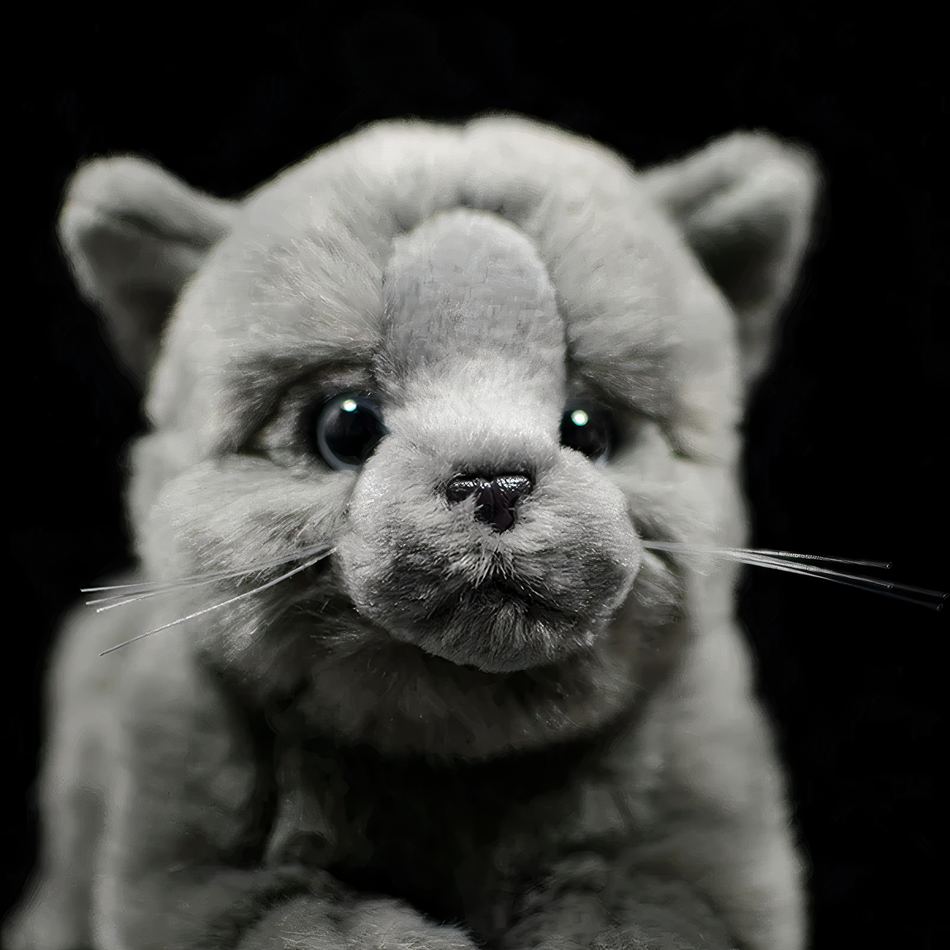 Chaton en peluche britannique gris - Câlin et Doux
