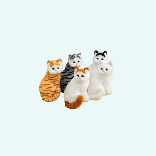 Peluche chat réaliste câlin et doux pour la maison