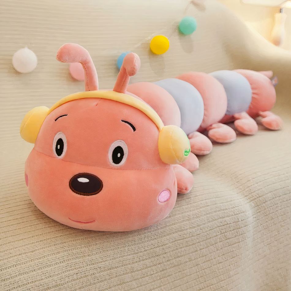 Peluche chenille géante colorée douce pour déco enfant