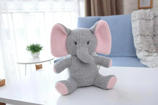 Peluche crochet éléphant gris-rose