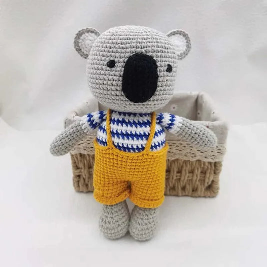 Peluche Koala en Salopette Crochetée