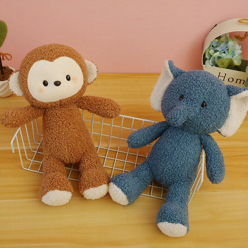 Peluche éléphant gris doux pour une chambre cosy