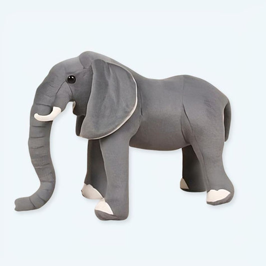 Peluche éléphant gris doux - Pour un câlin réaliste 