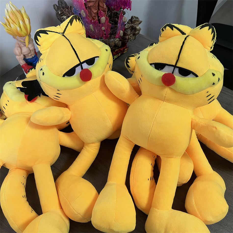 Peluche Garfield - Chat Doux pour Enfant Câlin