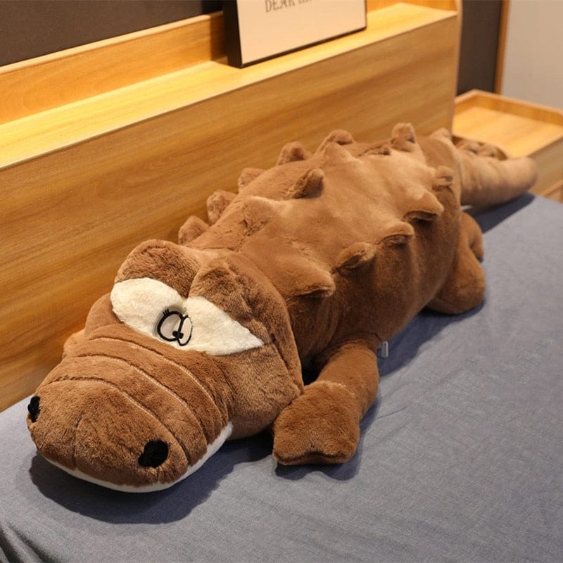 Peluche géante crocodile aux yeux tout ronds