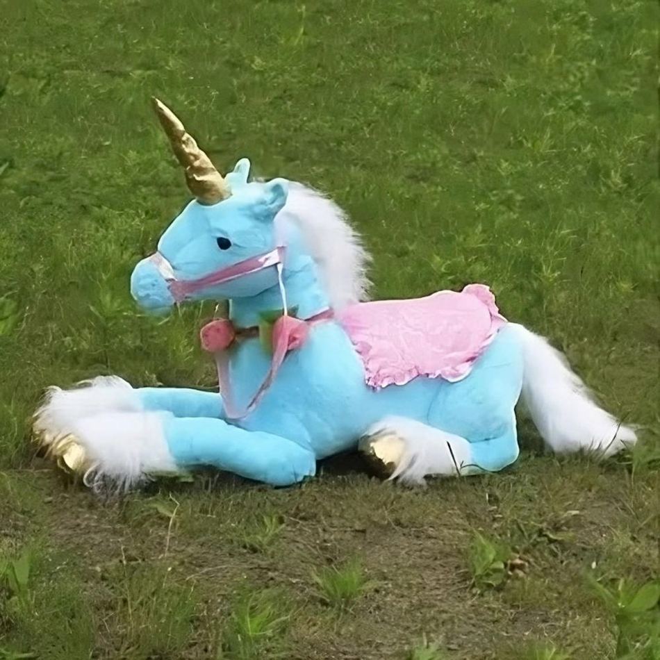 Peluche licorne bleu géante pour des rêves doux et enchantés