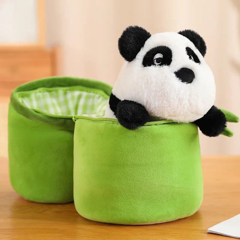 Peluche panda adorable et son bambou