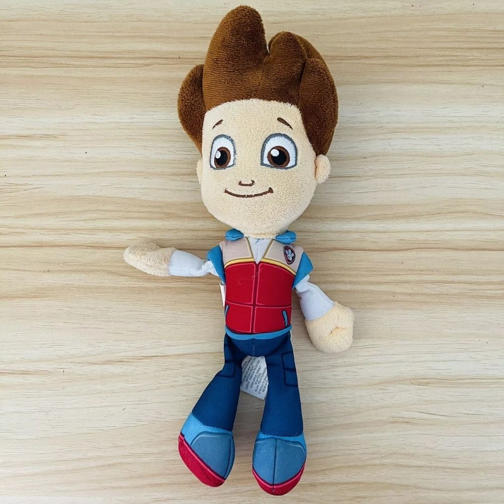 Peluche Ryder de la Pat' Patrouille : héros aventurier tout doux