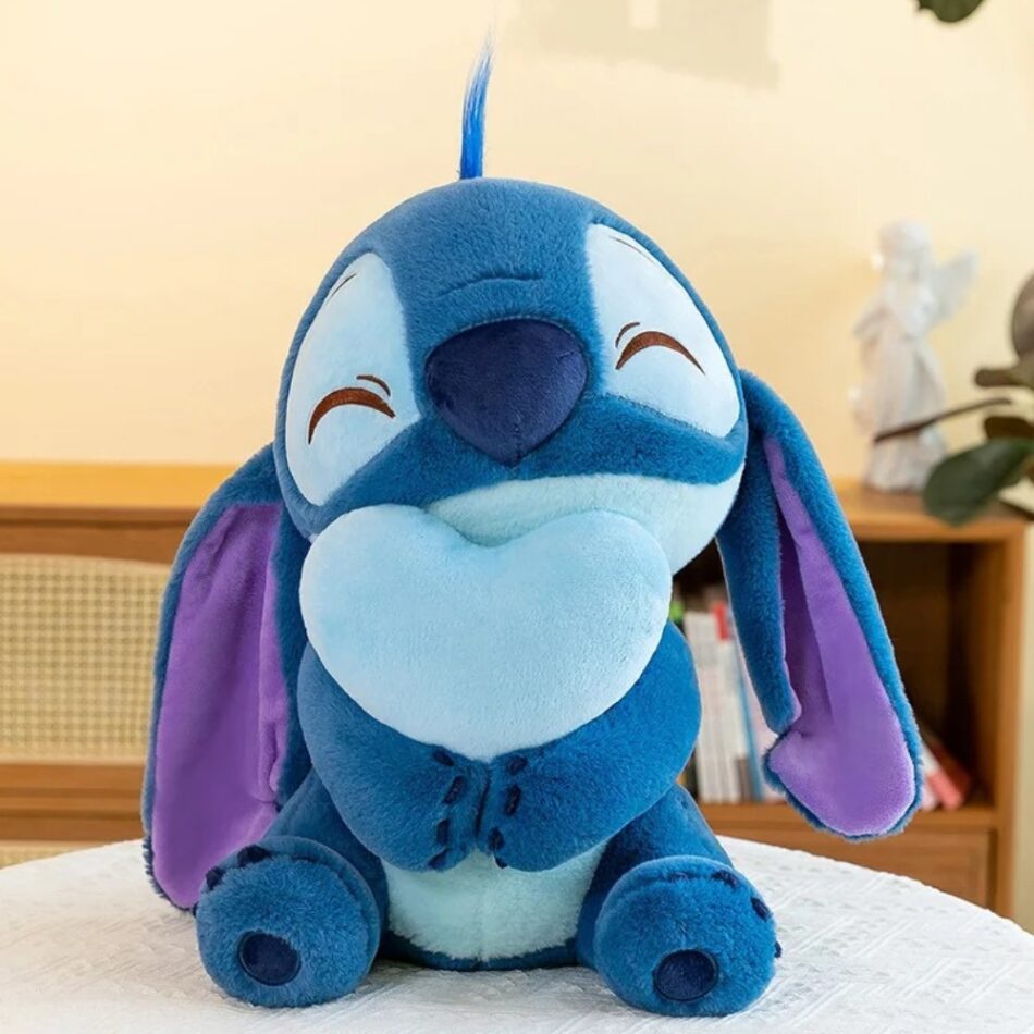 Peluche Stitch - cœur tendre et doux à câliner pour enfant Disney