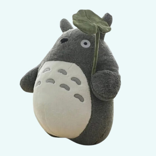 Peluche Totoro feuille de lotus moelleuse, idéale pour le confort des enfants