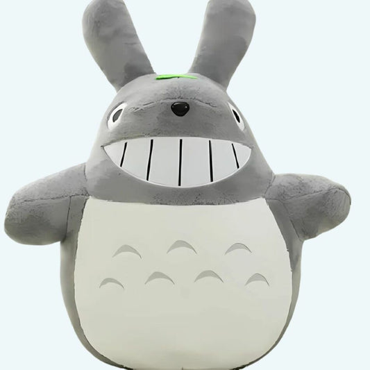 Peluche Totoro - Sourire Doux: Le Compagnon Idéal des Enfants